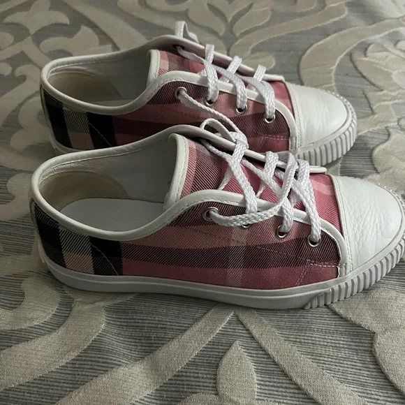 Burberry Girls sneakers size 35 - Picture 3 of 6